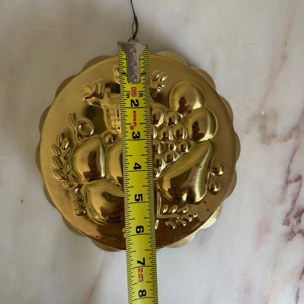 Sigma The Tastesetter Vintage Copper Tone Fruit Jello Mold Wall Hanging 7 inch
